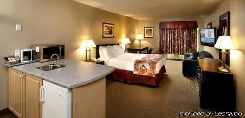 Petawawa River Inn & Suites Oda fotoğraf
